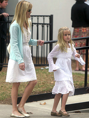 Reese Witherspoon and Eva Elizabeth