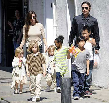 Angelina and Brad's family