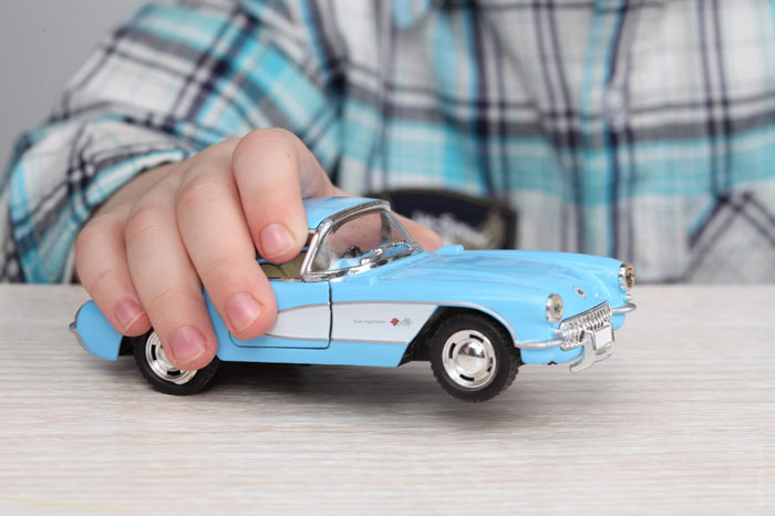 700-toys-children-game-play-car-developmentdeveloping-parenting